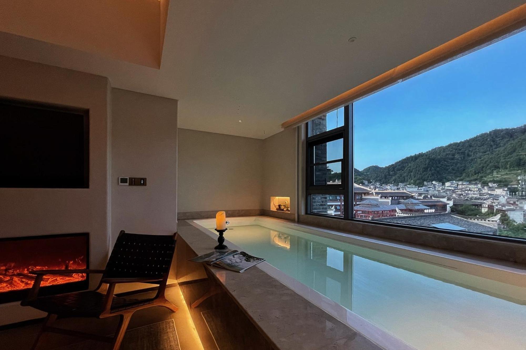Phoenix Hall House Hotel Fenghuang Exterior photo