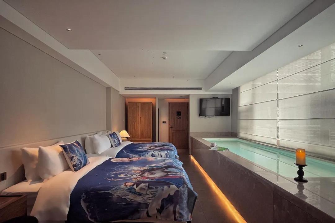 Phoenix Hall House Hotel Fenghuang Exterior photo