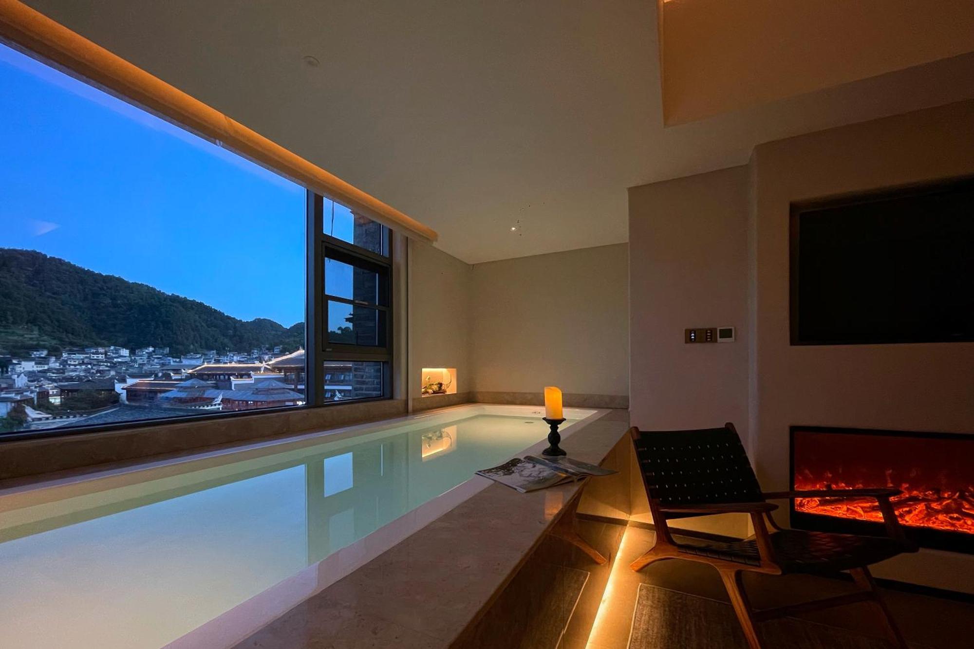 Phoenix Hall House Hotel Fenghuang Exterior photo